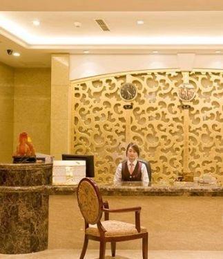 فندق تشونغتشينغ دراجون هوتل المظهر الخارجي الصورة